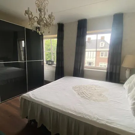 Bed & Breakfast D No Bathroom, Geen Badkamer