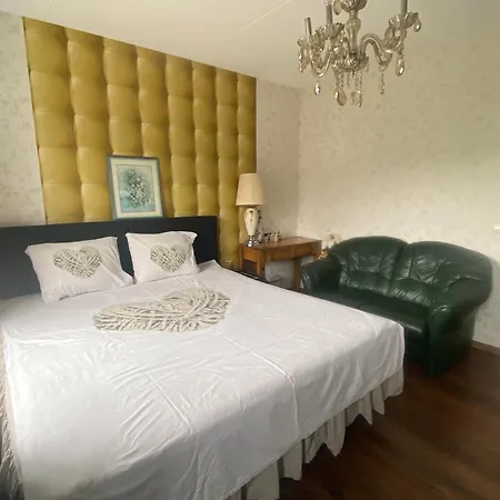 D No Bathroom, Geen Badkamer 3* 阿尔滕